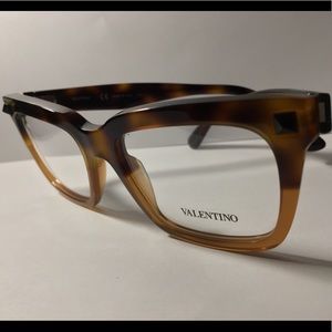 Valentino Clear Lens